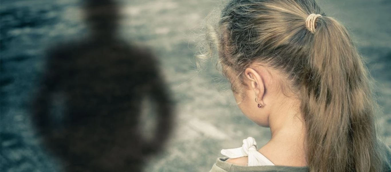 Υπόθεση δασκάλου - Ξεσπά ο πατέρας 11χρονης: «Της είπε 